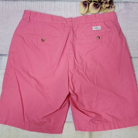 Men's Vineyard Vines Flat Front Club Shorts - Picture 5 of 12